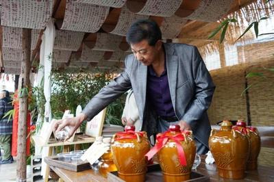 濟南市鋼城區顏莊街道首屆非遺游園會暨瀾頭古村非遺文創園正式開園