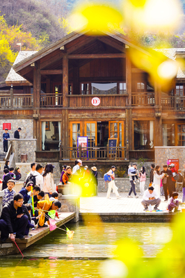 濟南九如山山野新玩法助推"春日經濟"